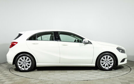 Mercedes-Benz A-Класс, 2015 год, 1 449 700 рублей, 4 фотография