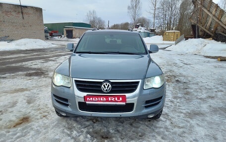 Volkswagen Touareg III, 2008 год, 1 350 000 рублей, 1 фотография