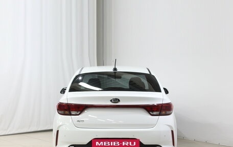 KIA Rio IV, 2020 год, 1 550 000 рублей, 6 фотография