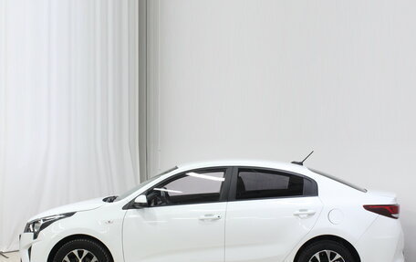 KIA Rio IV, 2020 год, 1 550 000 рублей, 8 фотография