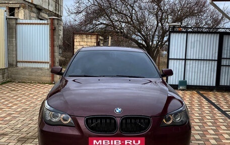 BMW 5 серия, 2008 год, 1 099 000 рублей, 3 фотография