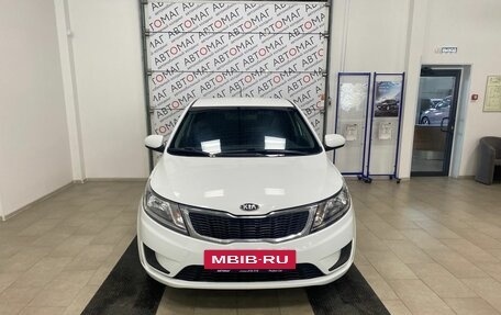 KIA Rio III рестайлинг, 2013 год, 796 000 рублей, 2 фотография