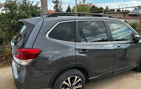 Subaru Forester, 2019 год, 2 300 000 рублей, 3 фотография