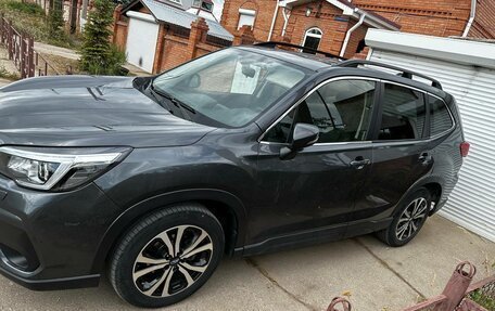Subaru Forester, 2019 год, 2 300 000 рублей, 6 фотография