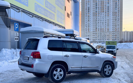 Toyota Land Cruiser 200, 2012 год, 2 900 000 рублей, 2 фотография