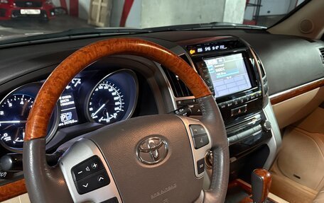 Toyota Land Cruiser 200, 2014 год, 5 050 000 рублей, 3 фотография