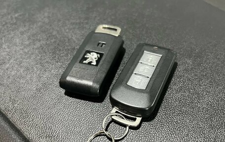 Peugeot 4008, 2012 год, 975 000 рублей, 16 фотография