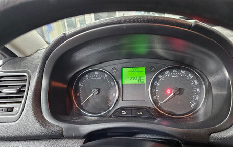 Skoda Fabia II, 2013 год, 430 000 рублей, 10 фотография