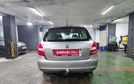 Skoda Fabia II, 2013 год, 430 000 рублей, 3 фотография