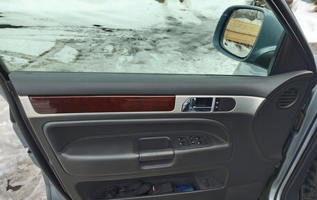 Volkswagen Touareg III, 2008 год, 1 350 000 рублей, 10 фотография