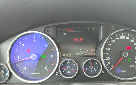 Volkswagen Touareg III, 2008 год, 1 350 000 рублей, 17 фотография