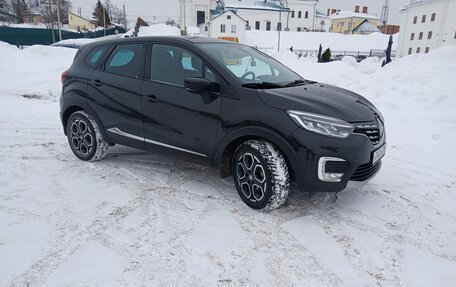 Renault Kaptur I рестайлинг, 2021 год, 1 600 000 рублей, 8 фотография