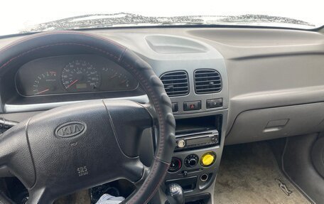 KIA Rio II, 2001 год, 140 000 рублей, 11 фотография