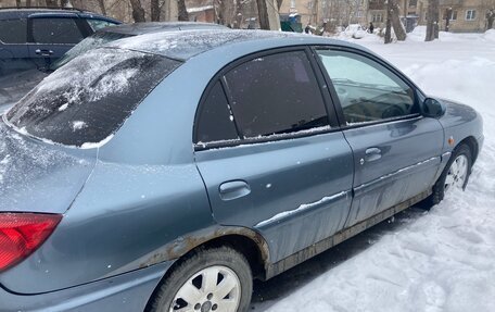 KIA Rio II, 2001 год, 140 000 рублей, 7 фотография