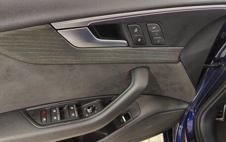 Audi A4, 2018 год, 3 300 000 рублей, 7 фотография