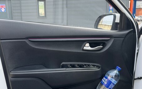 KIA Rio IV, 2022 год, 1 090 000 рублей, 13 фотография