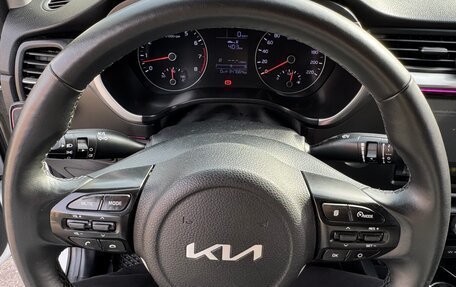 KIA Rio IV, 2022 год, 1 090 000 рублей, 18 фотография