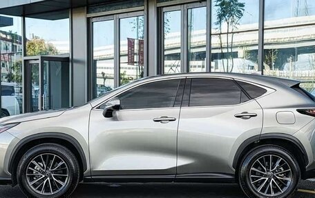 Lexus NX, 2022 год, 7 000 000 рублей, 4 фотография