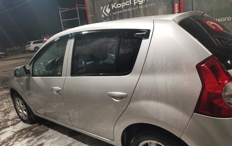 Renault Sandero I, 2014 год, 550 000 рублей, 4 фотография
