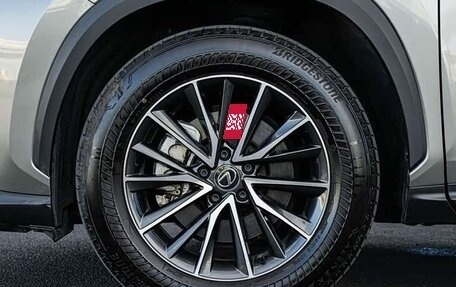 Lexus NX, 2022 год, 7 000 000 рублей, 20 фотография