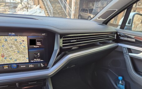 Volkswagen Touareg III, 2018 год, 4 850 000 рублей, 21 фотография