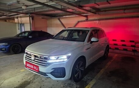 Volkswagen Touareg III, 2018 год, 4 850 000 рублей, 34 фотография