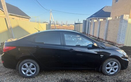 Hyundai Solaris II рестайлинг, 2011 год, 750 000 рублей, 11 фотография