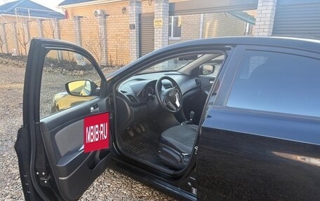 Hyundai Solaris II рестайлинг, 2011 год, 750 000 рублей, 7 фотография