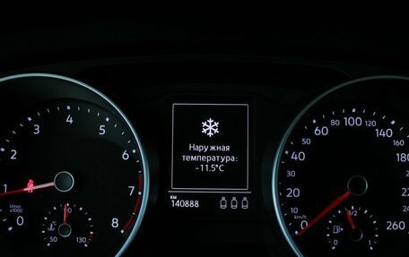 Volkswagen Tiguan II, 2019 год, 1 600 000 рублей, 13 фотография