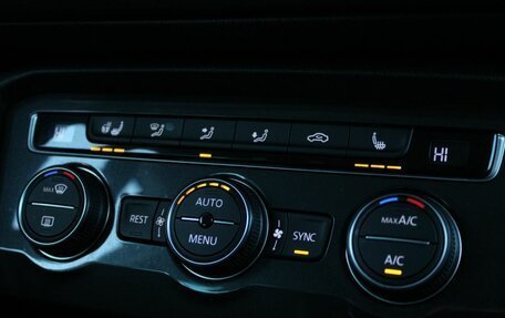 Volkswagen Tiguan II, 2019 год, 1 600 000 рублей, 21 фотография