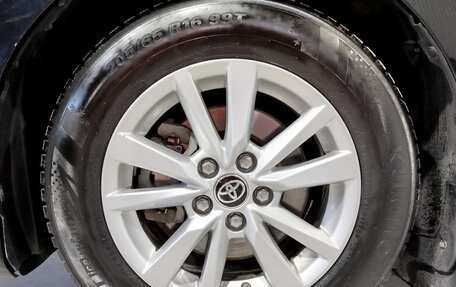 Toyota Camry, 2020 год, 2 990 000 рублей, 10 фотография