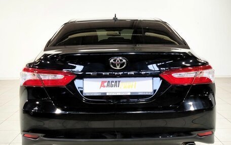 Toyota Camry, 2020 год, 2 990 000 рублей, 6 фотография