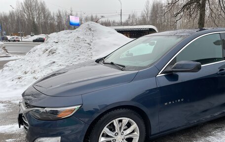 Chevrolet Malibu IX, 2019 год, 1 715 000 рублей, 3 фотография