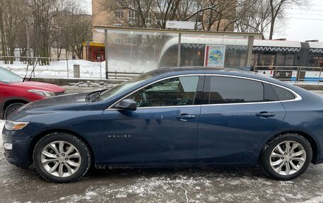 Chevrolet Malibu IX, 2019 год, 1 715 000 рублей, 4 фотография