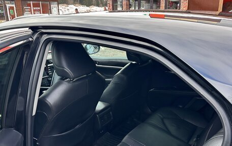 Toyota Camry, 2018 год, 2 800 000 рублей, 13 фотография