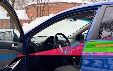 Hyundai Solaris II рестайлинг, 2013 год, 740 000 рублей, 14 фотография