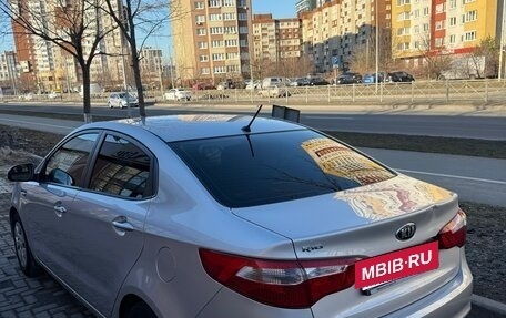 KIA Rio III рестайлинг, 2013 год, 950 000 рублей, 12 фотография