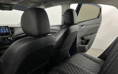 Hyundai Solaris II рестайлинг, 2022 год, 1 800 000 рублей, 9 фотография