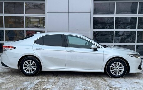 Toyota Camry, 2019 год, 2 650 000 рублей, 8 фотография