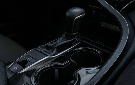 Toyota Camry, 2019 год, 2 650 000 рублей, 16 фотография