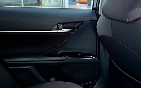 Toyota Camry, 2019 год, 2 650 000 рублей, 19 фотография