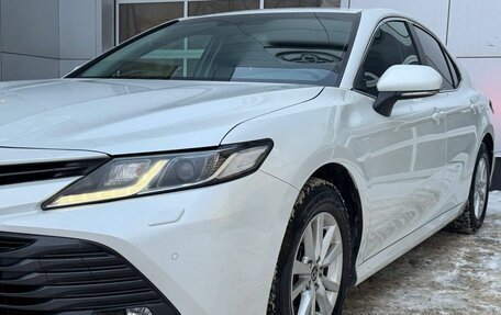 Toyota Camry, 2019 год, 2 650 000 рублей, 23 фотография