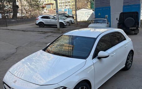 Mercedes-Benz A-Класс, 2018 год, 1 500 000 рублей, 16 фотография