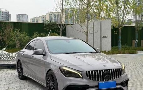 Mercedes-Benz CLA, 2019 год, 1 999 000 рублей, 5 фотография