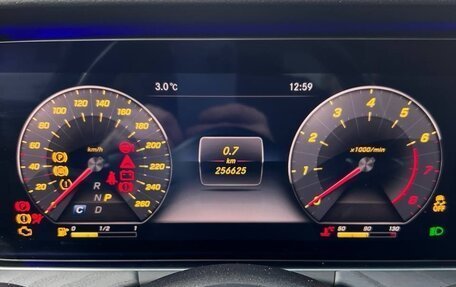 Mercedes-Benz E-Класс, 2019 год, 2 495 000 рублей, 15 фотография