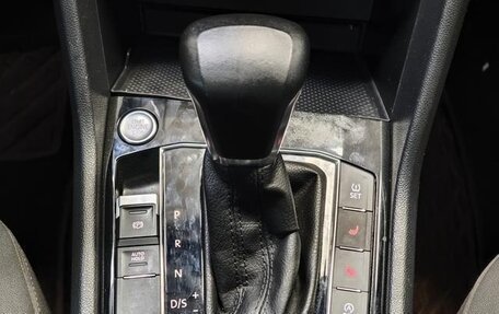 Volkswagen Tiguan II, 2023 год, 2 492 000 рублей, 18 фотография