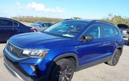 Volkswagen Taos, 2021 год, 1 300 000 рублей, 1 фотография