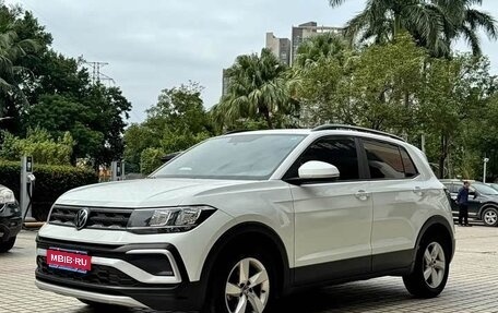 Volkswagen T-Cross I, 2023 год, 1 680 000 рублей, 1 фотография