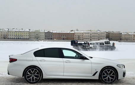 BMW 5 серия, 2021 год, 5 350 000 рублей, 5 фотография