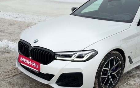 BMW 5 серия, 2021 год, 5 350 000 рублей, 2 фотография